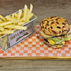 Burger Onion Guacamole + Papas Fritas