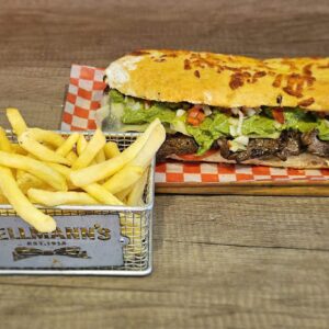 Lomo con Guacamole + Papas Fritas (comen 2)